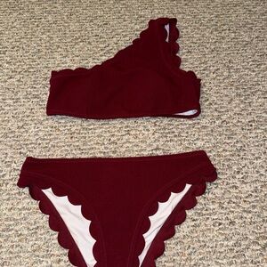 Cupshe Burgundy Scalloped Bikini